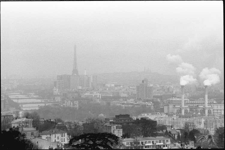 Paris as viewed from the Observatoire de Meudon on a foggy day.  This image never made it to photo paper.